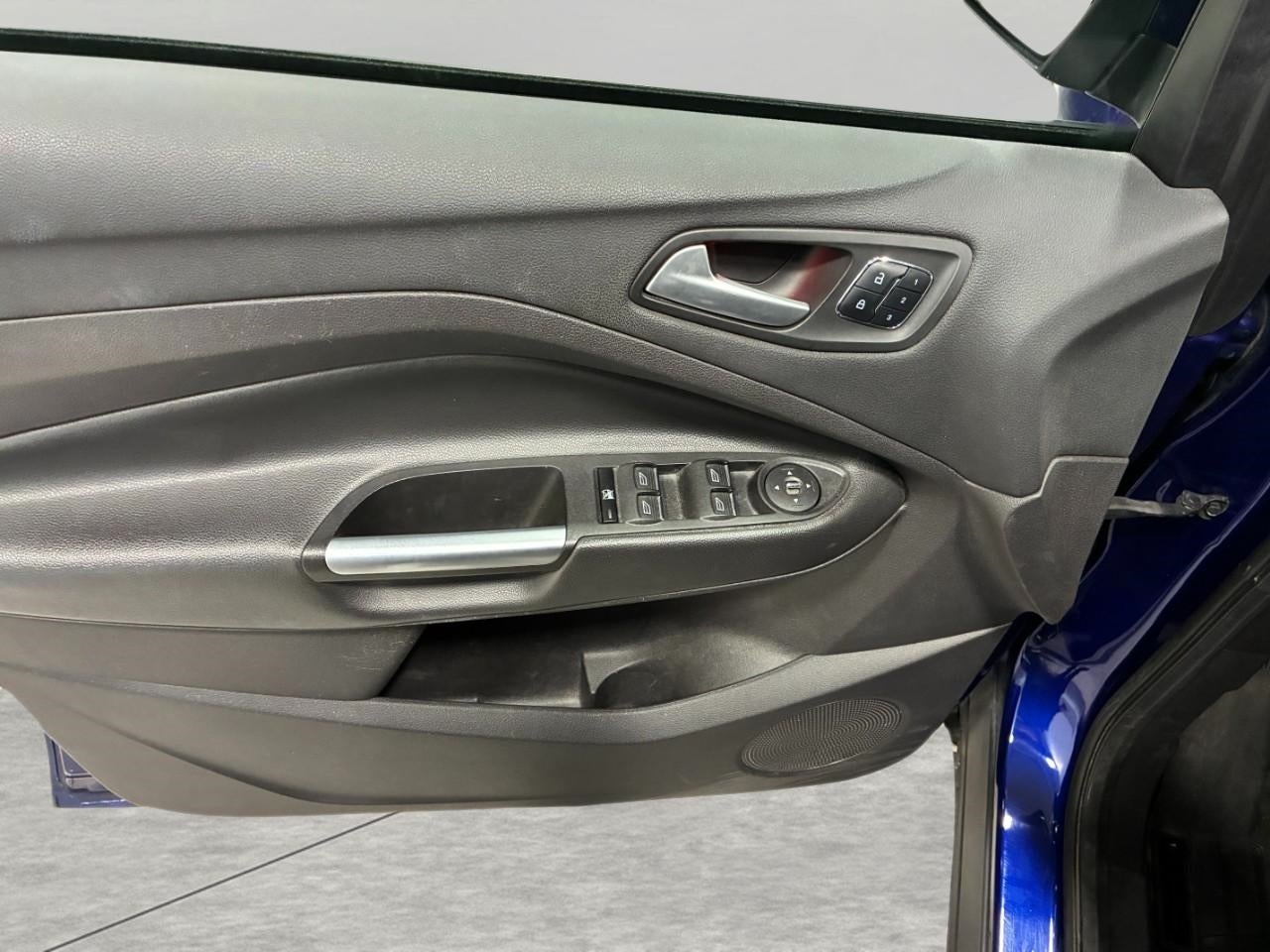 2016 Ford Escape 4WD 4dr Titanium