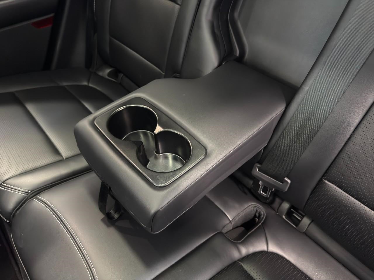 2023 Ford Escape Platinum AWD