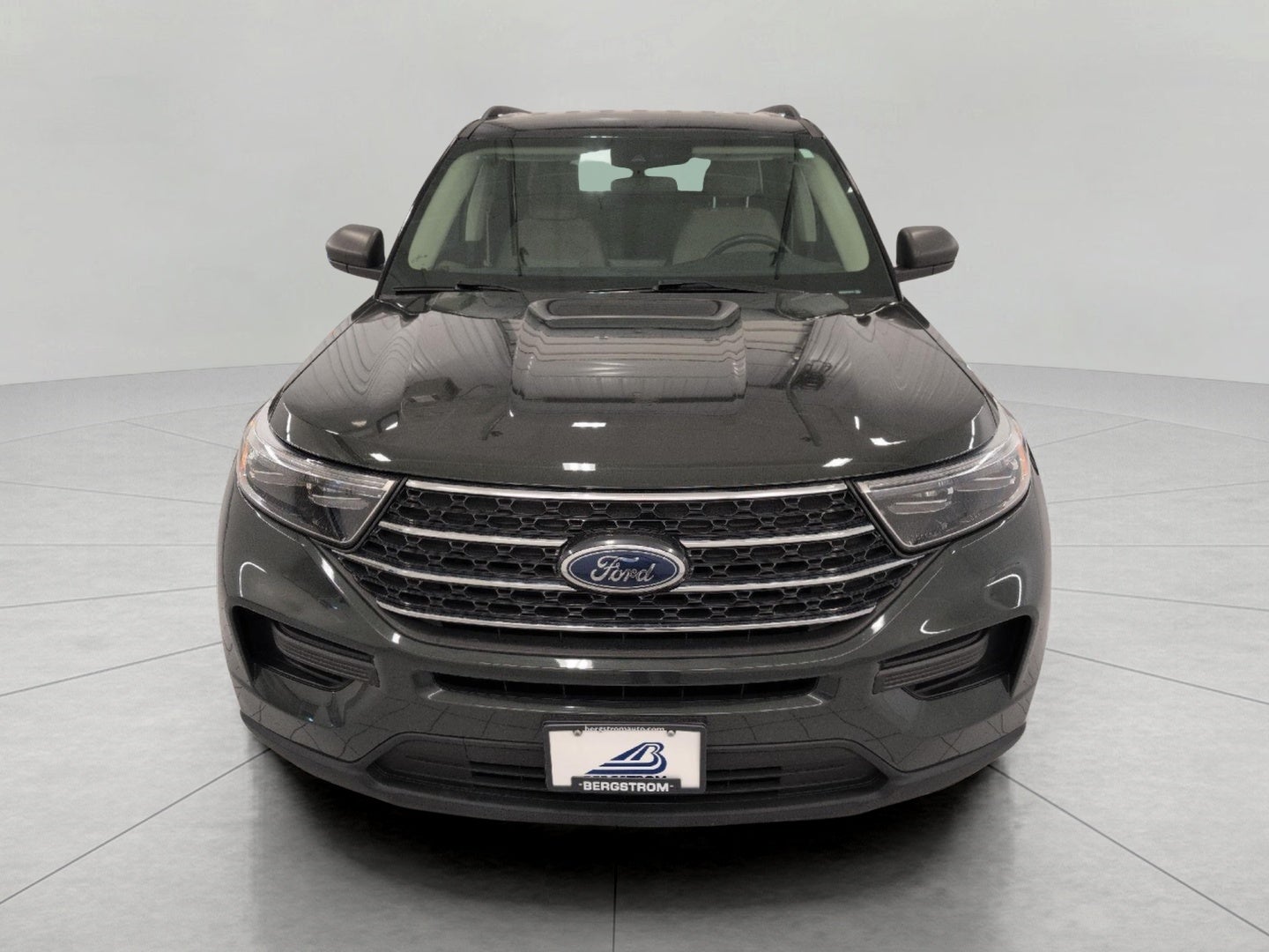 2023 Ford Explorer XLT 4WD