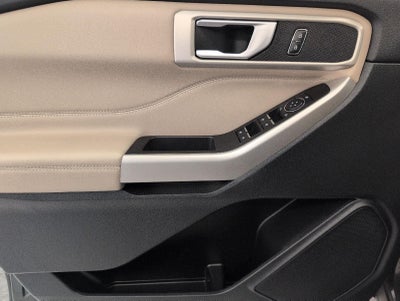 2023 Ford Explorer XLT 4WD