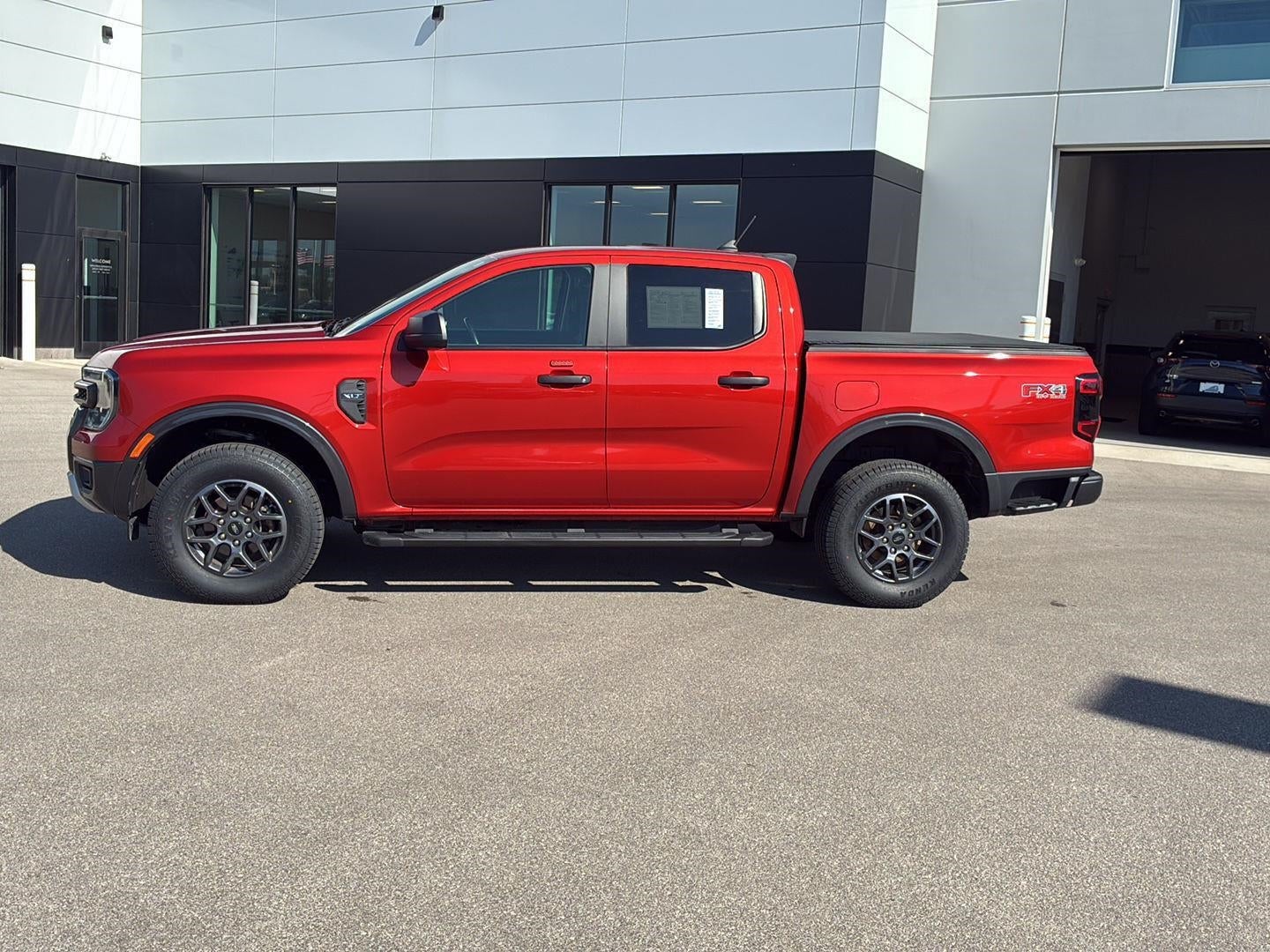 2024 Ford Ranger XLT 4WD SuperCrew 5' Box