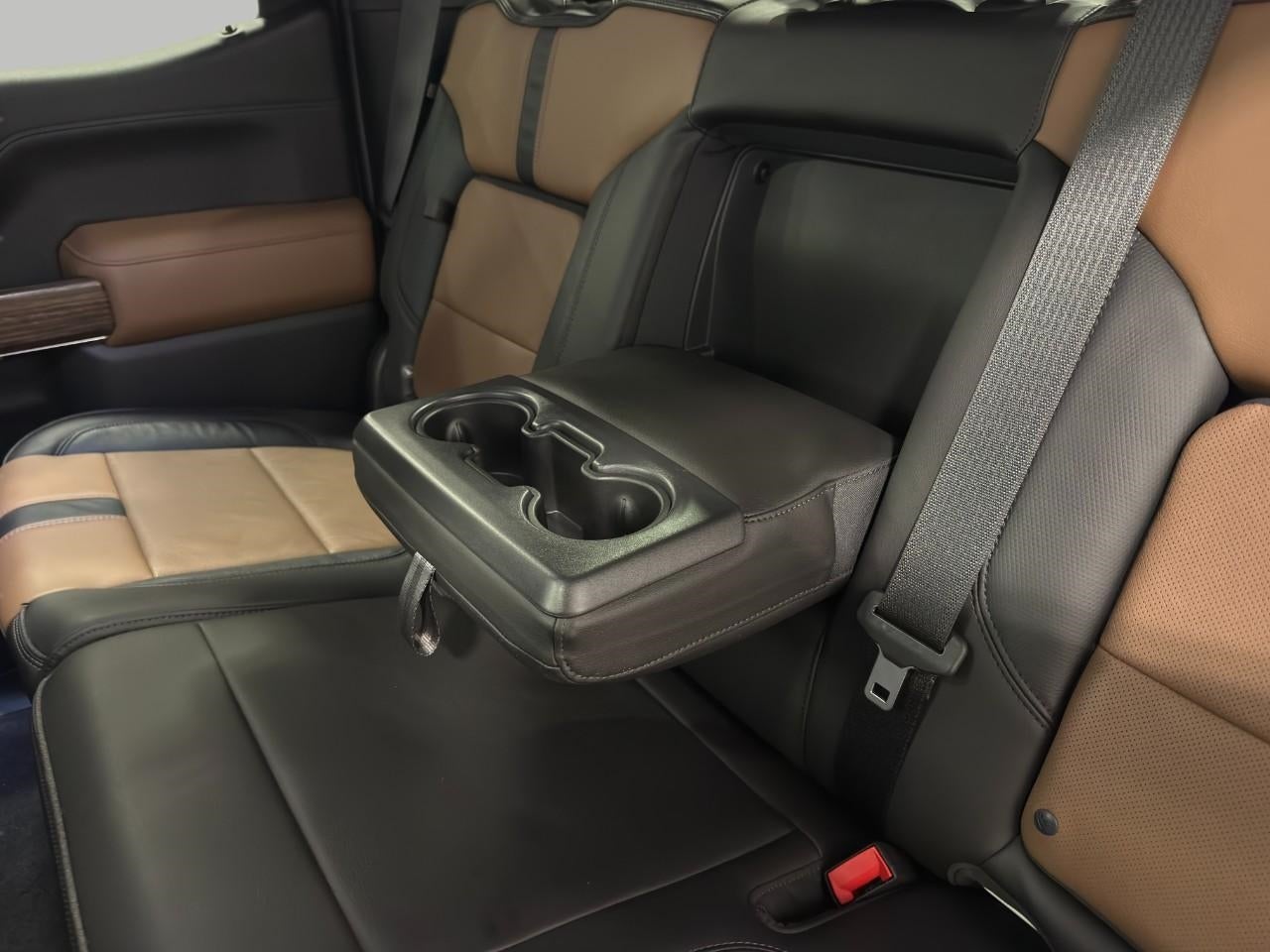 2020 Chevrolet Silverado 1500 4WD Crew Cab 147 High Country