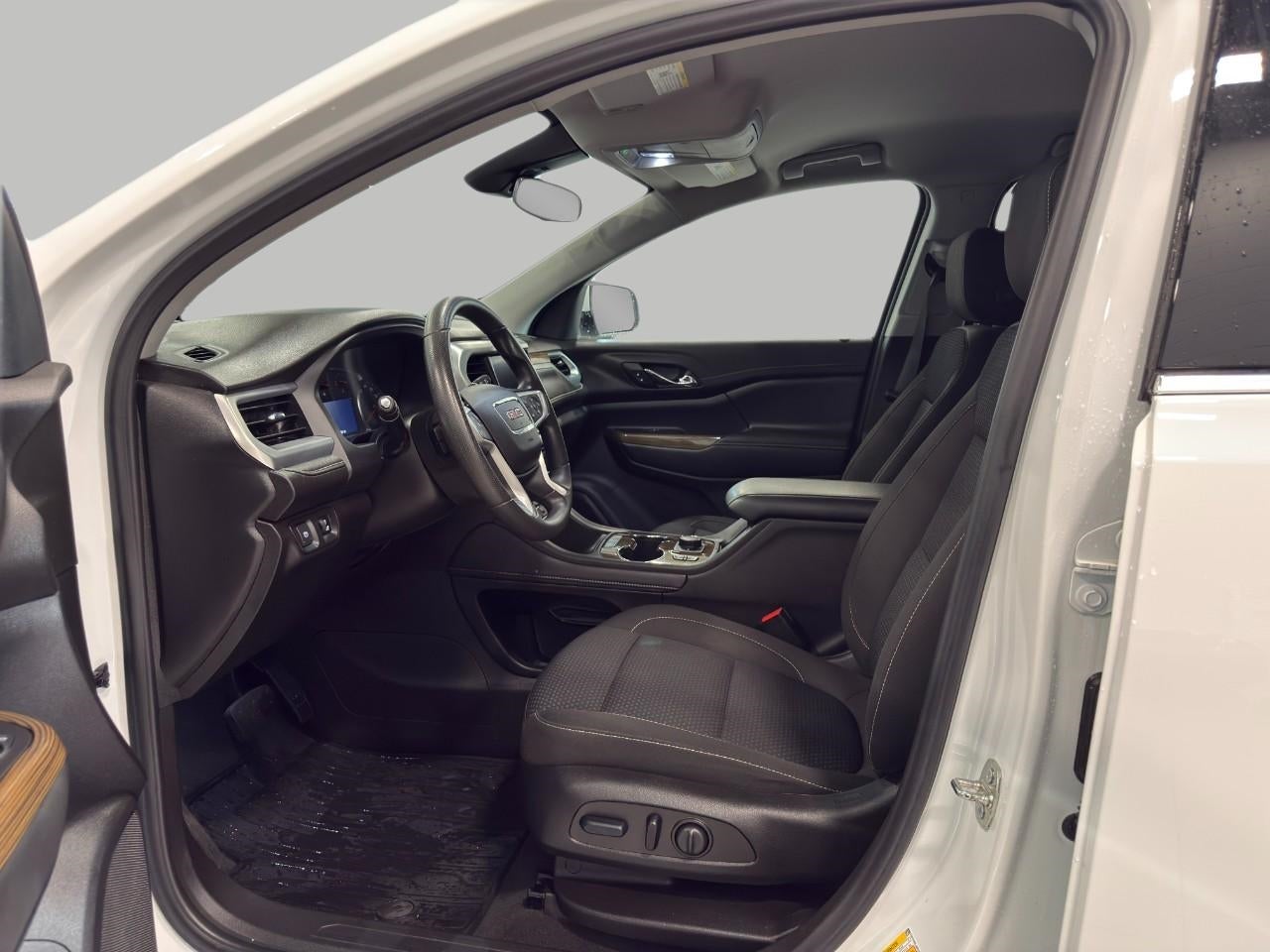 2023 GMC Acadia AWD 4dr SLE