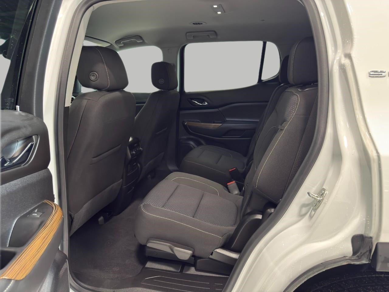 2023 GMC Acadia AWD 4dr SLE