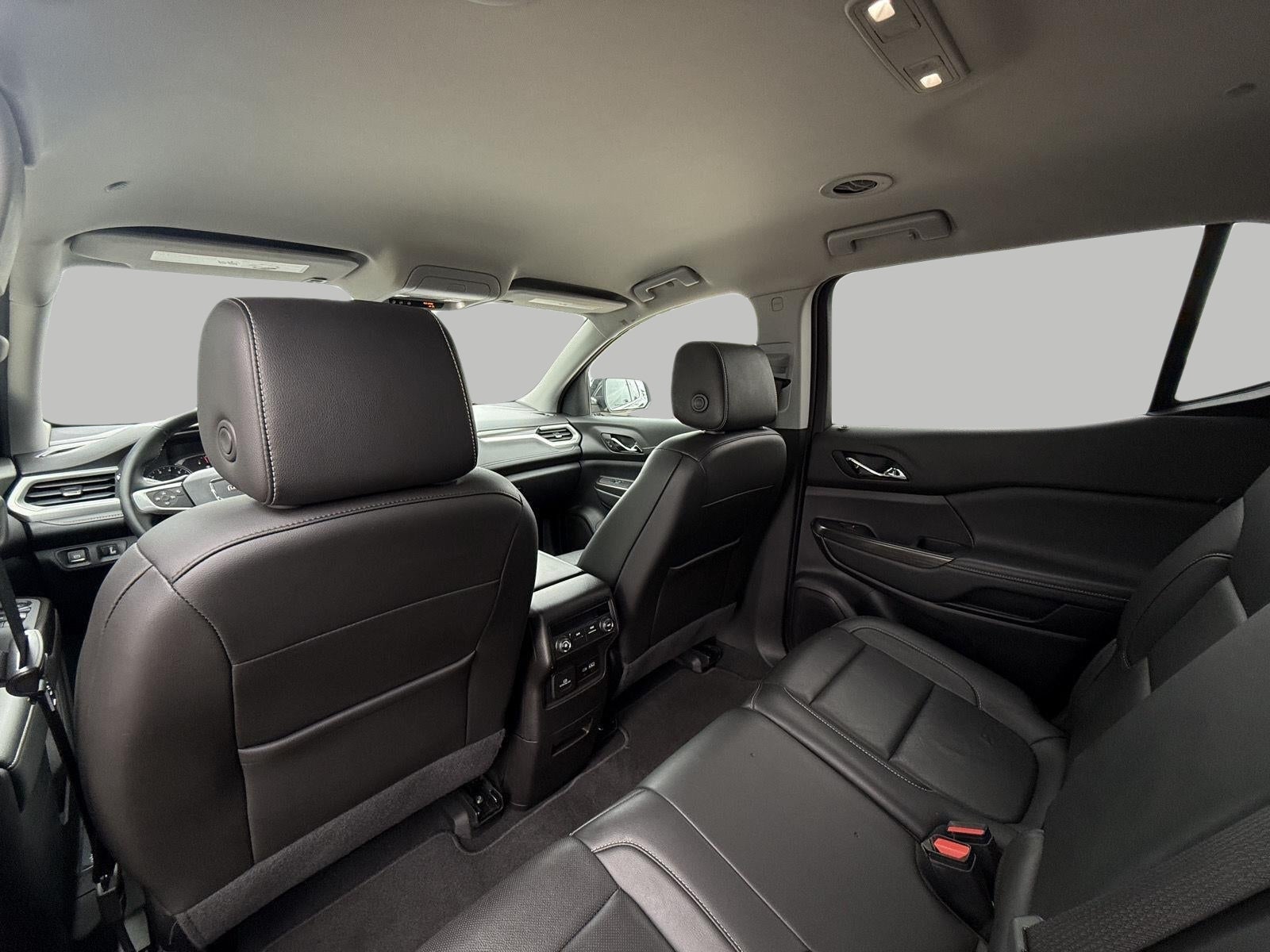 2023 GMC Acadia AWD 4dr SLT