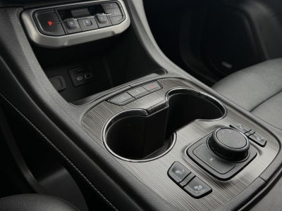2023 GMC Acadia AWD 4dr SLT