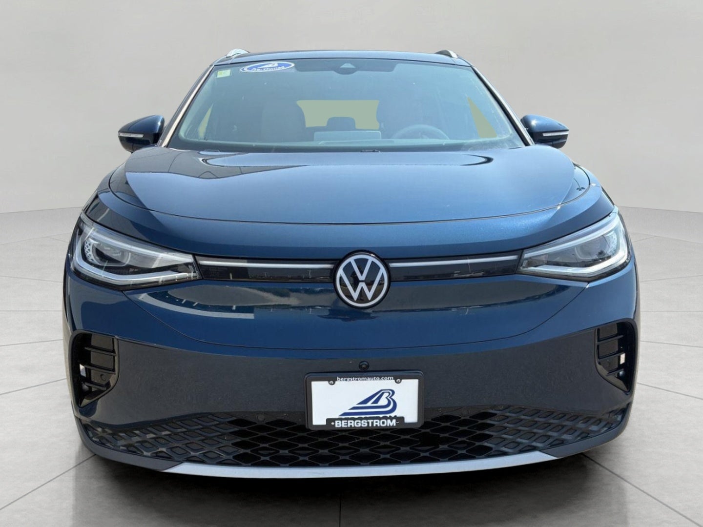 2023 Volkswagen ID.4 Pro S Plus AWD w/SK On Battery