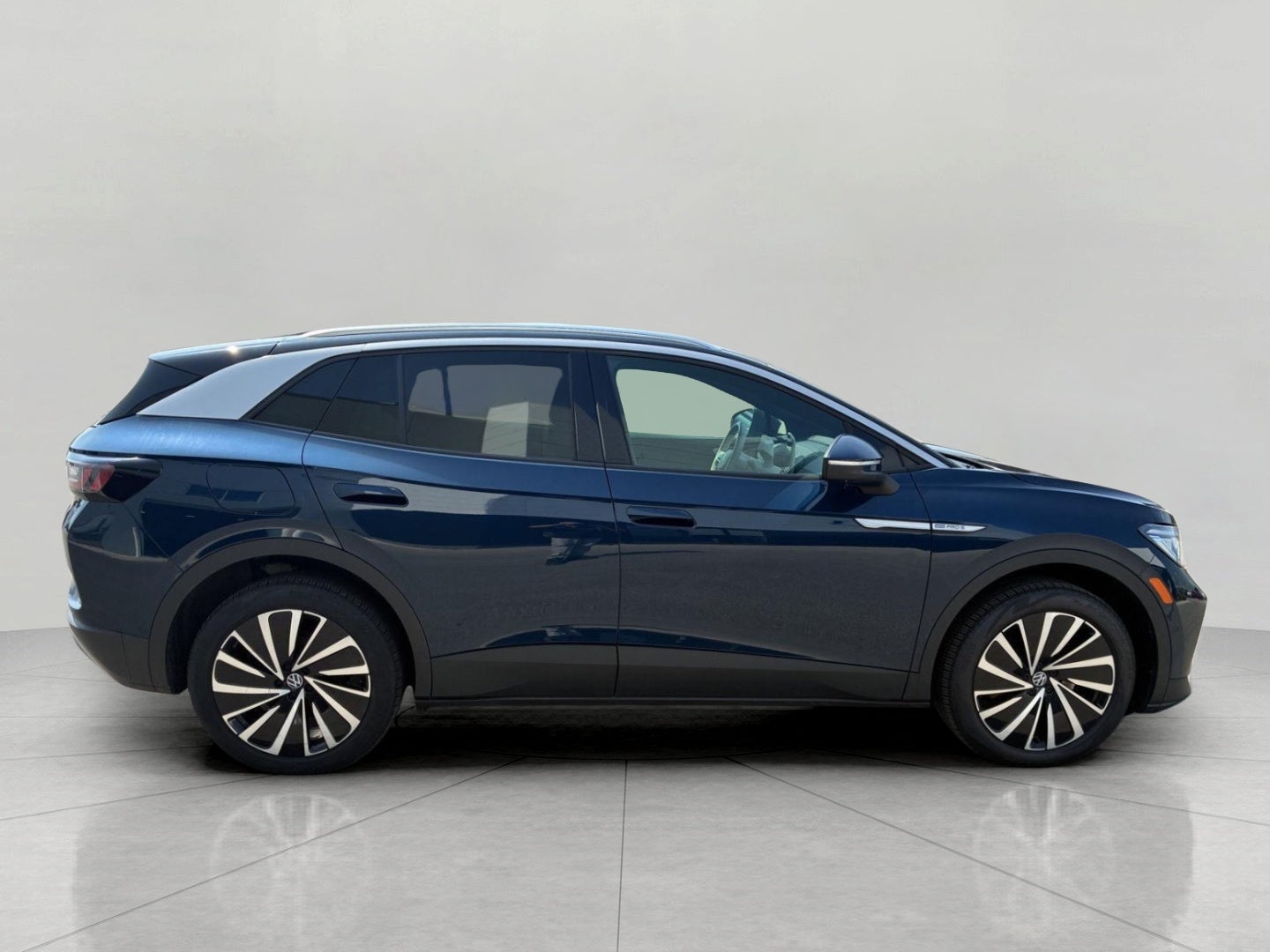 2023 Volkswagen ID.4 Pro S Plus AWD w/SK On Battery
