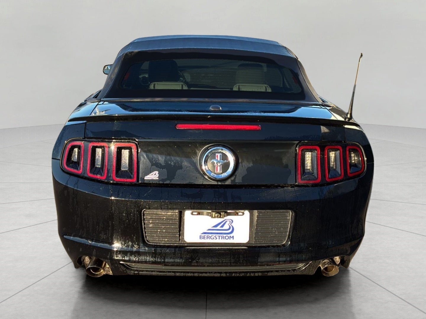 2013 Ford Mustang 2dr Conv V6 Premium
