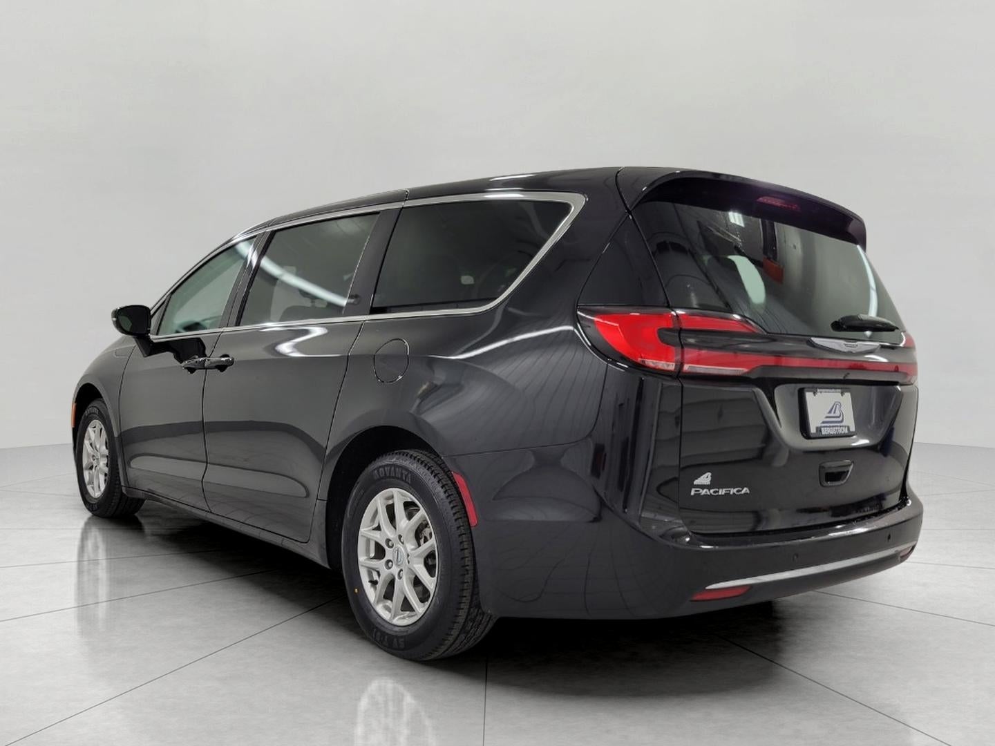 2024 Chrysler Pacifica Touring L FWD