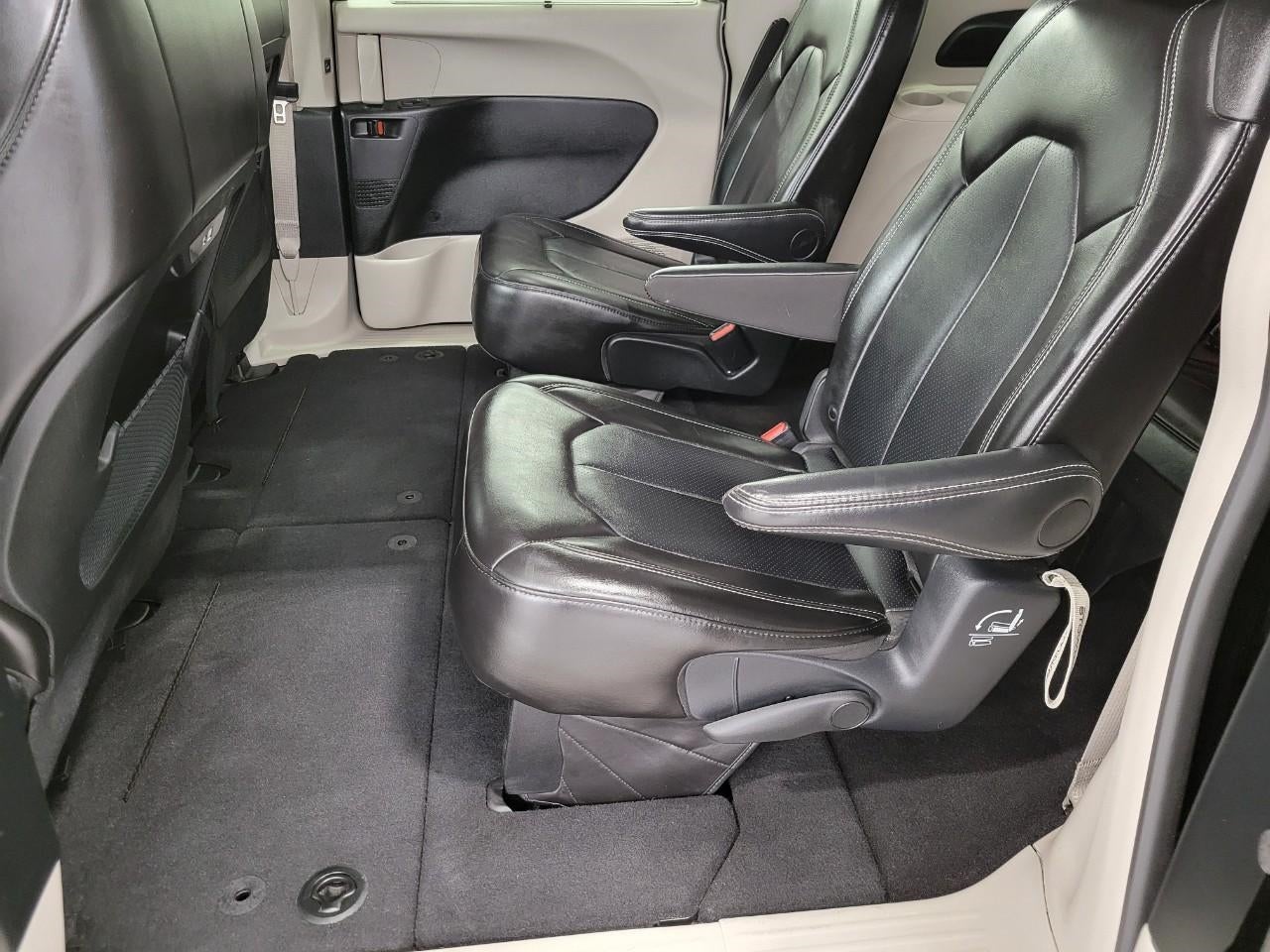 2024 Chrysler Pacifica Touring L FWD