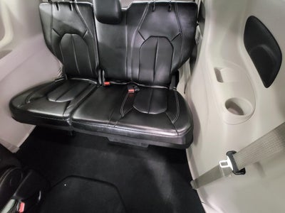 2024 Chrysler Pacifica Touring L FWD