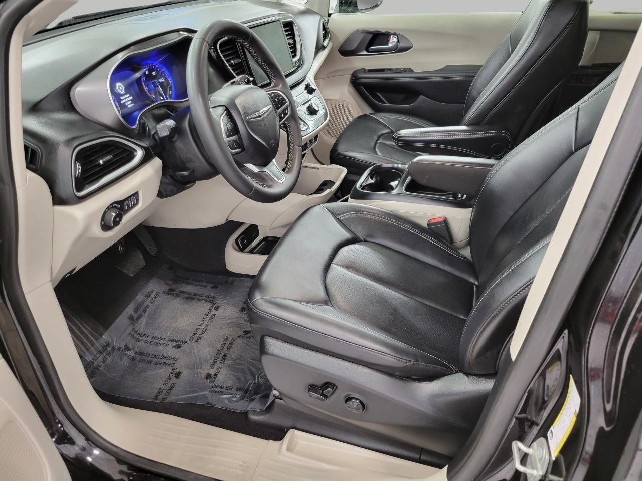 2024 Chrysler Pacifica Touring L FWD