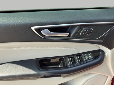 2017 Ford Edge Titanium FWD
