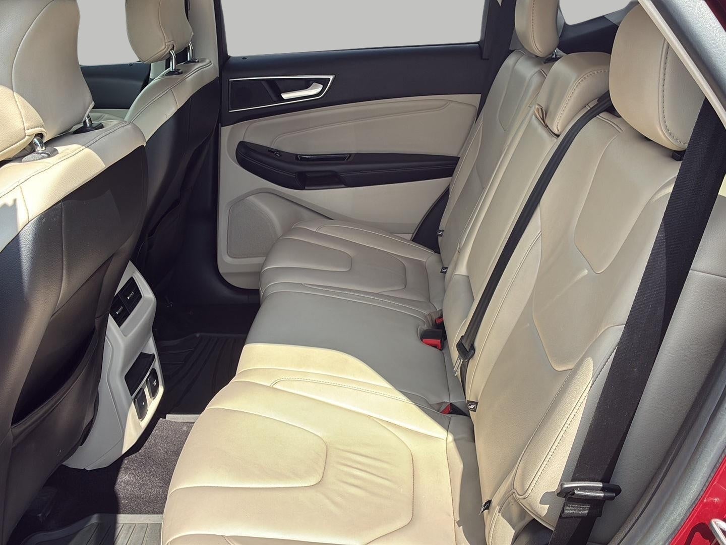 2017 Ford Edge Titanium FWD