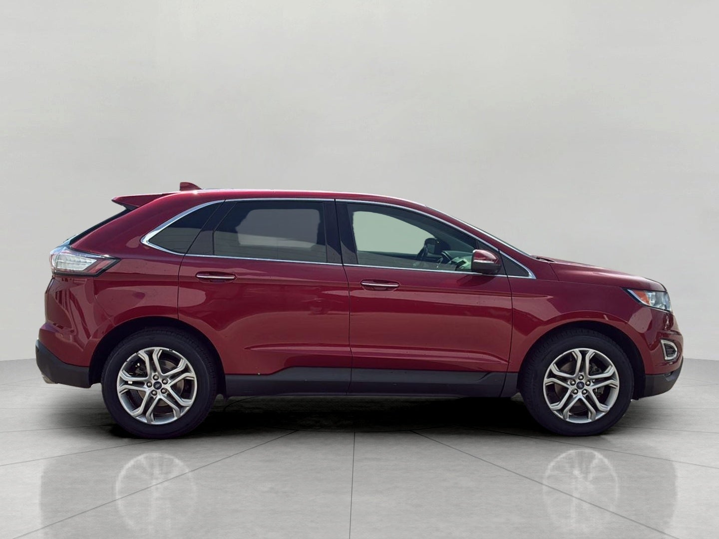 2017 Ford Edge Titanium FWD