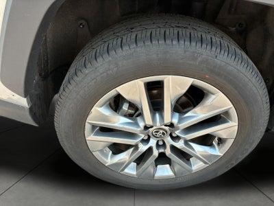 2025 Toyota RAV4 XLE Premium AWD