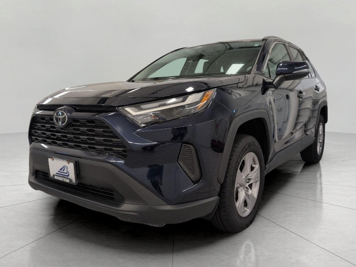2025 Toyota RAV4 XLE AWD