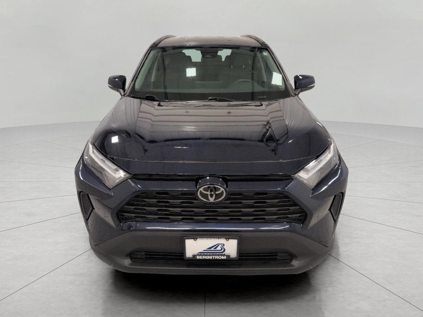 2025 Toyota RAV4 XLE AWD