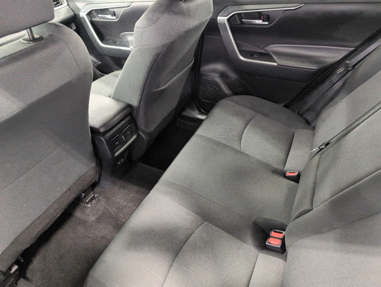 2025 Toyota RAV4 XLE AWD