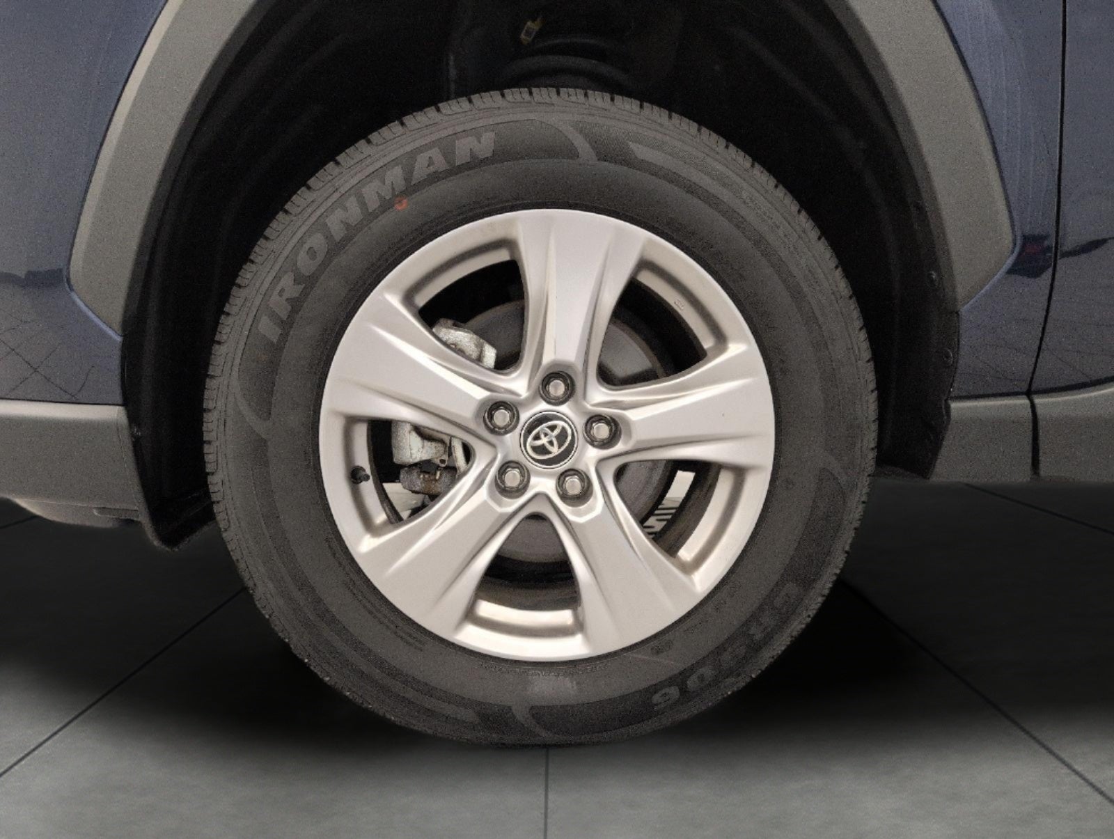 2025 Toyota RAV4 XLE AWD