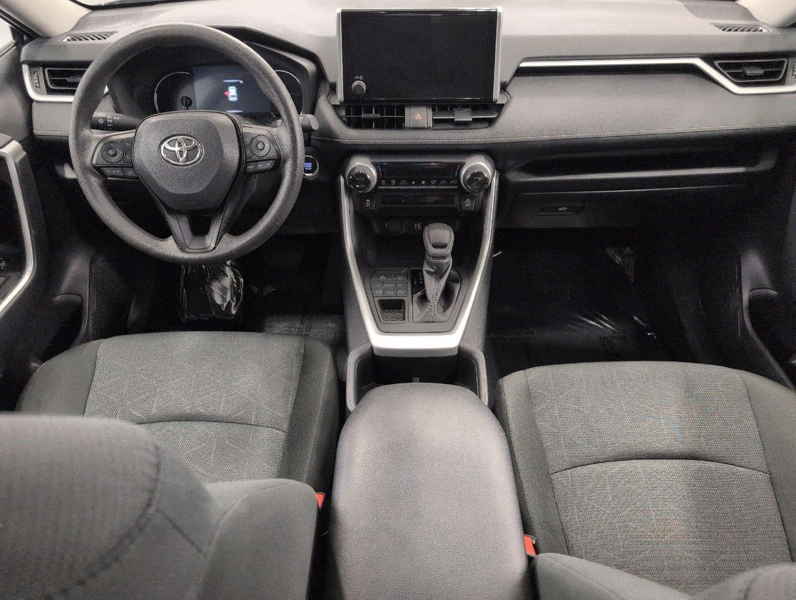 2025 Toyota RAV4 XLE AWD
