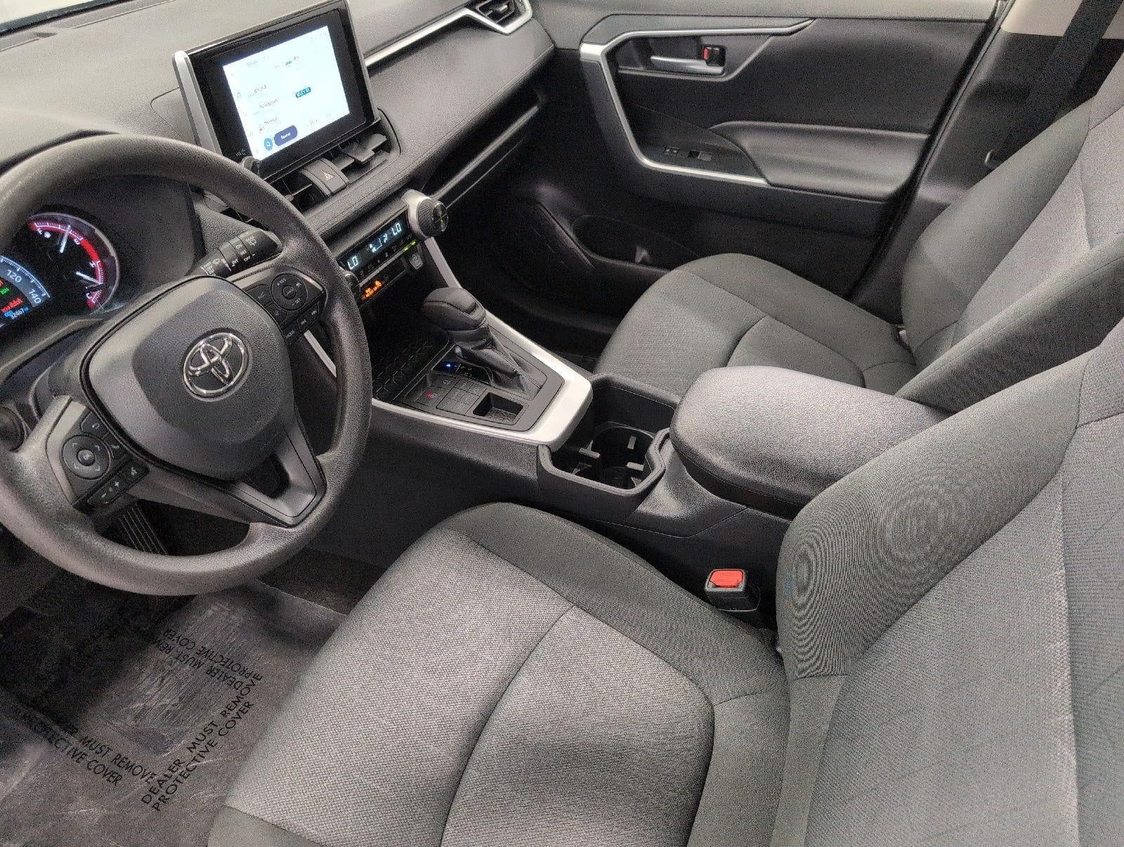 2025 Toyota RAV4 XLE AWD