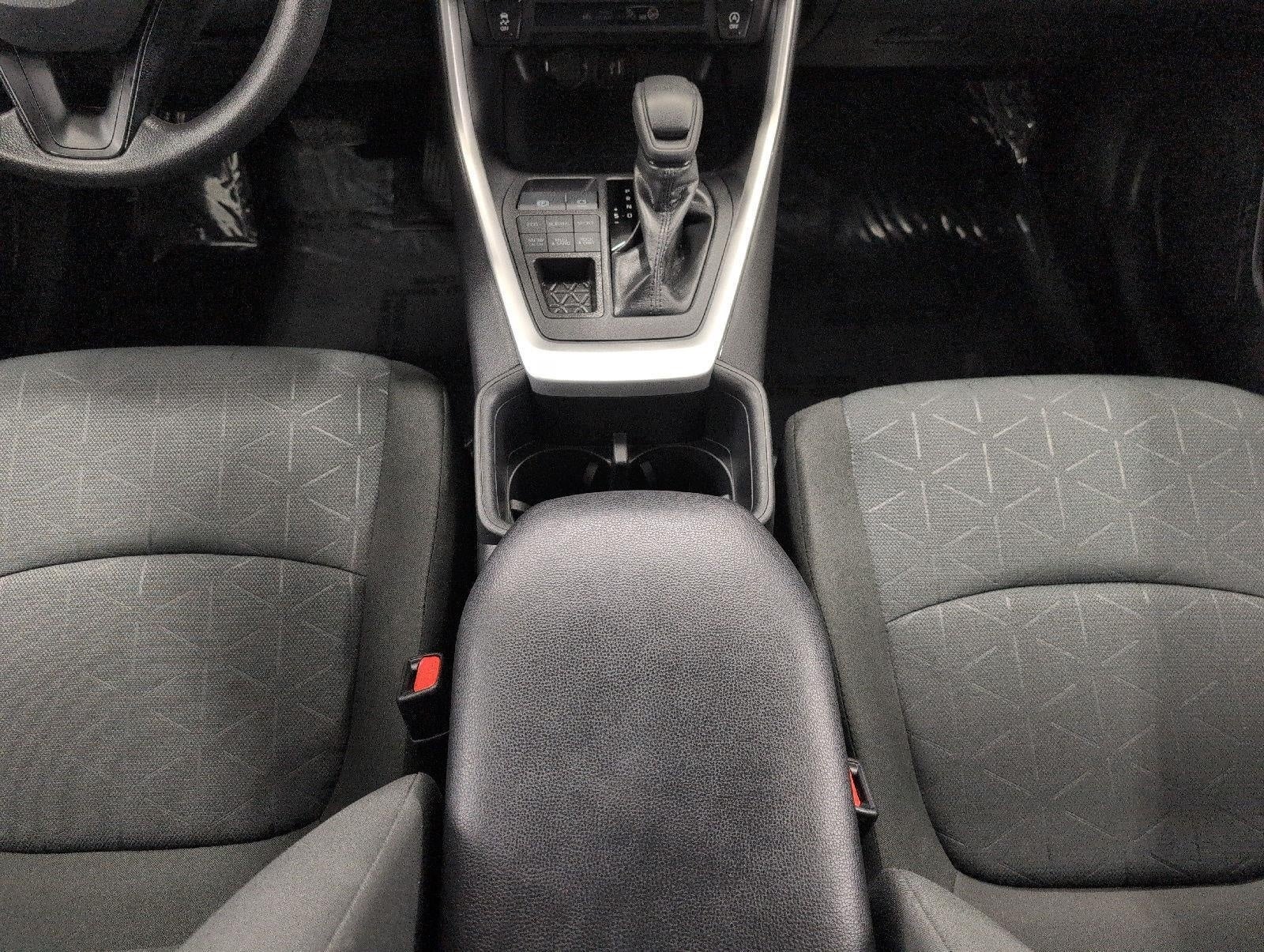 2025 Toyota RAV4 XLE AWD