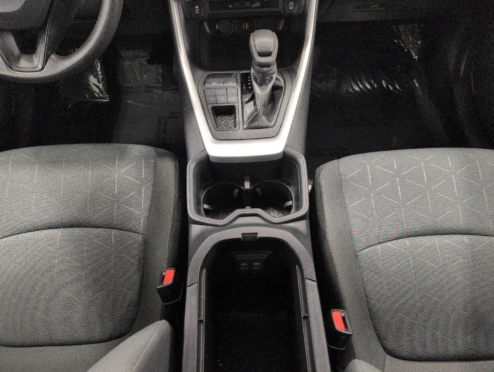 2025 Toyota RAV4 XLE AWD