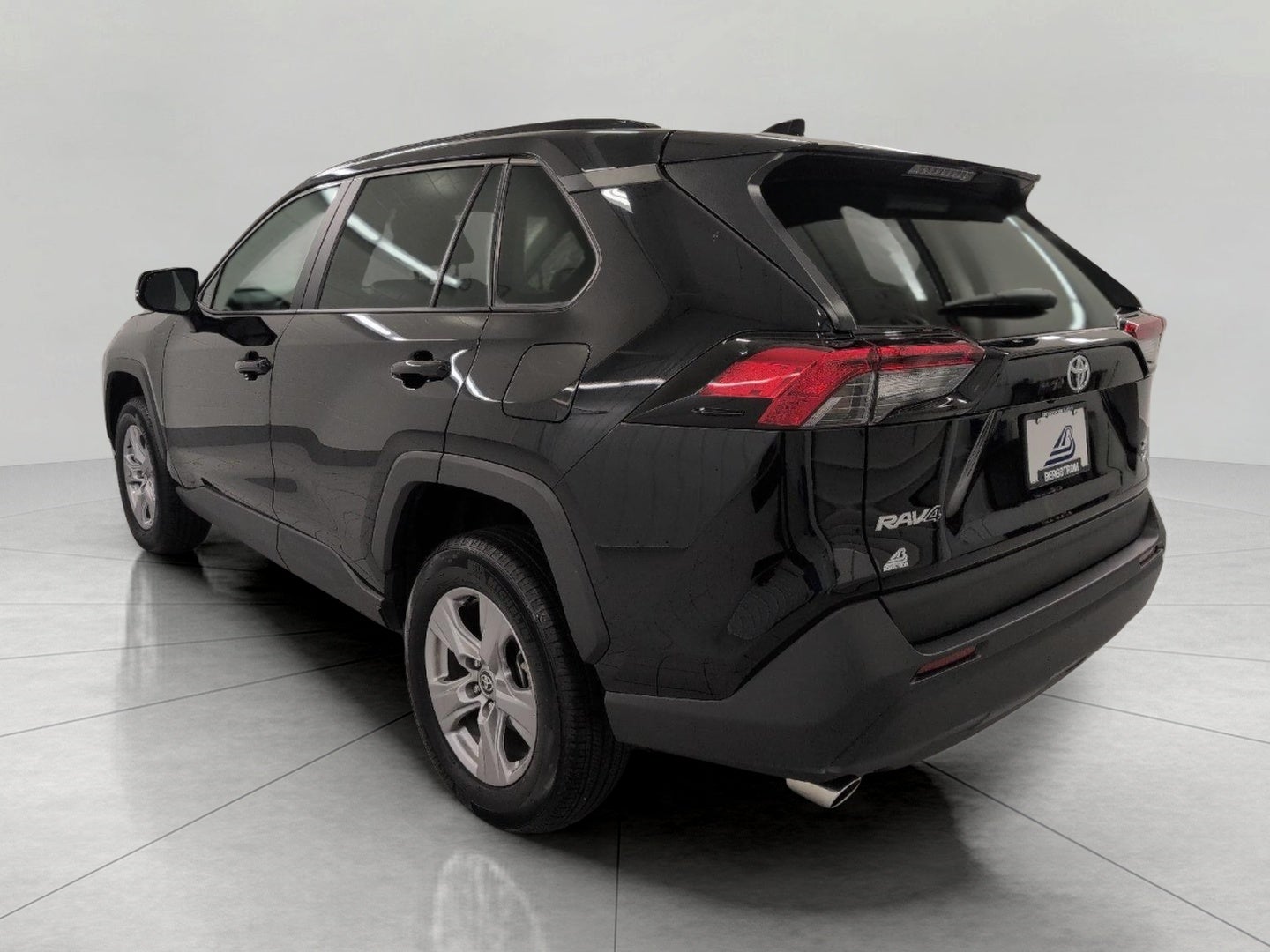 2025 Toyota RAV4 XLE AWD