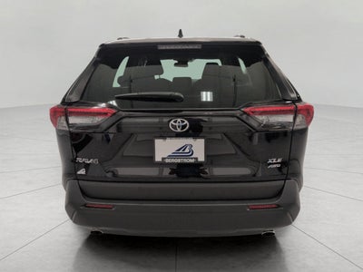 2025 Toyota RAV4 XLE AWD