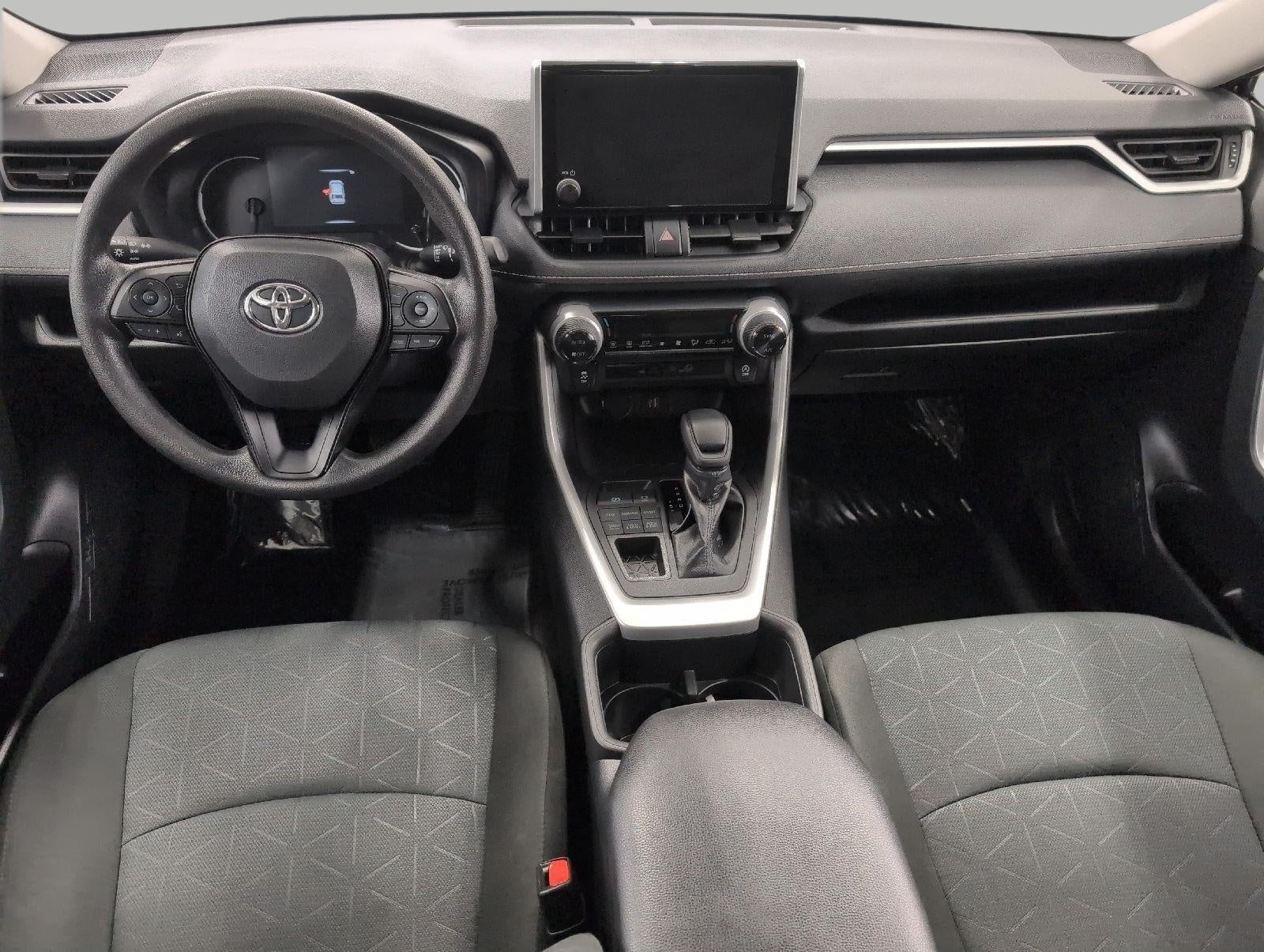 2025 Toyota RAV4 XLE AWD