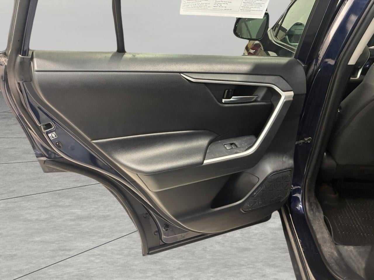 2020 Toyota RAV4 Hybrid XLE AWD