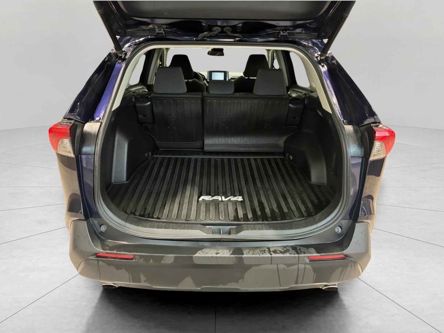 2020 Toyota RAV4 Hybrid XLE AWD