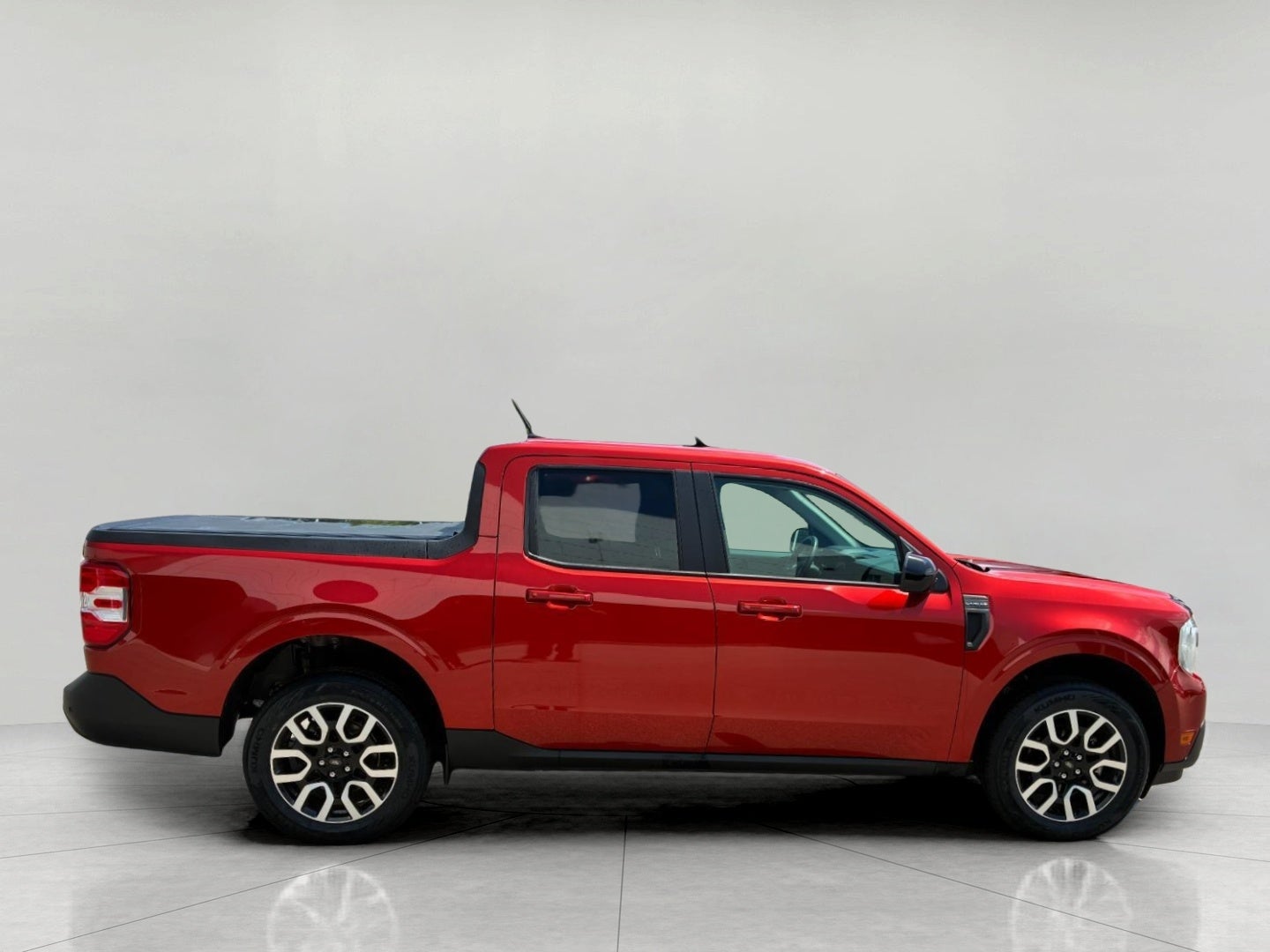 2024 Ford Maverick LARIAT AWD SuperCrew