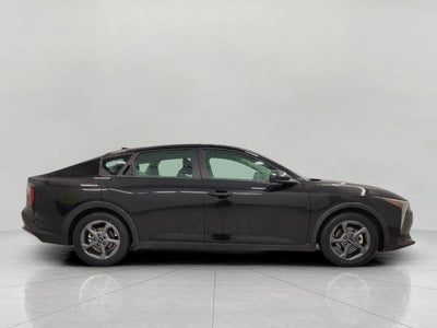 2025 Kia K4 SEDAN