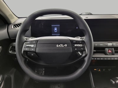 2025 Kia K4 LXS FWD