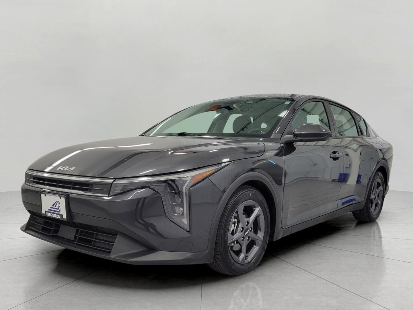 2025 Kia K4 SEDAN