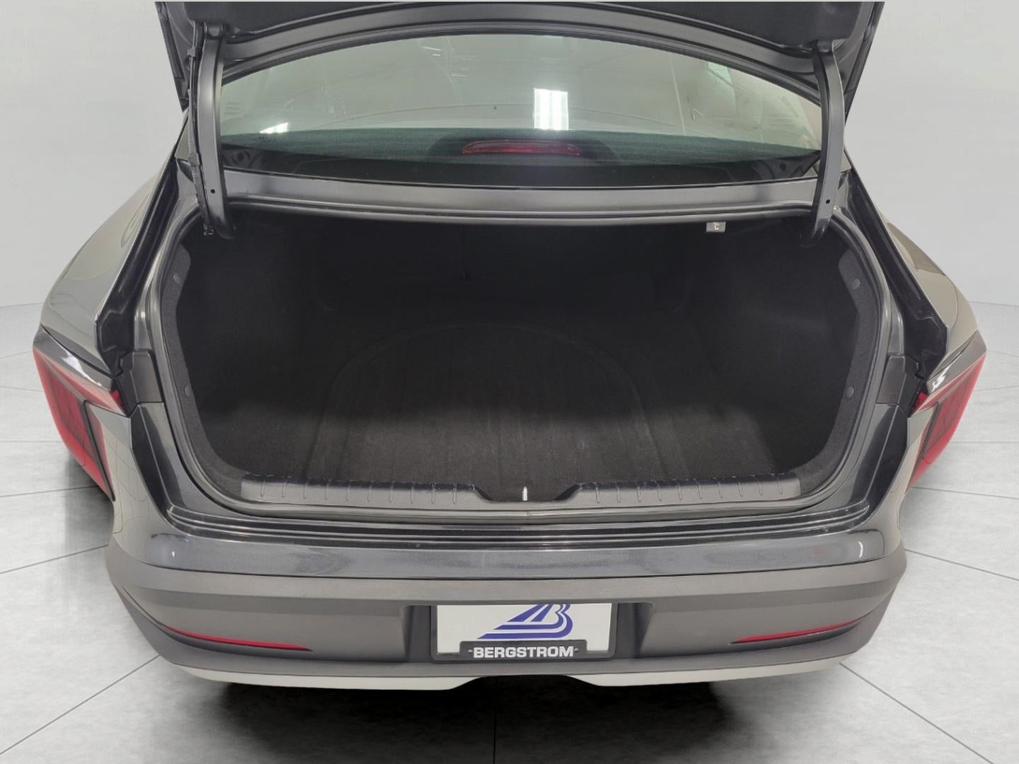2025 Kia K4 SEDAN