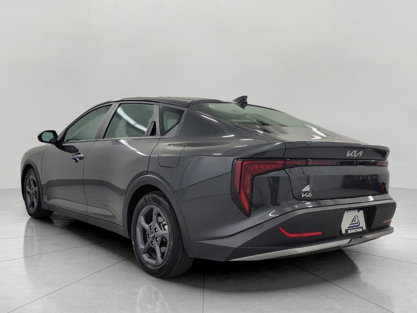 2025 Kia K4 SEDAN