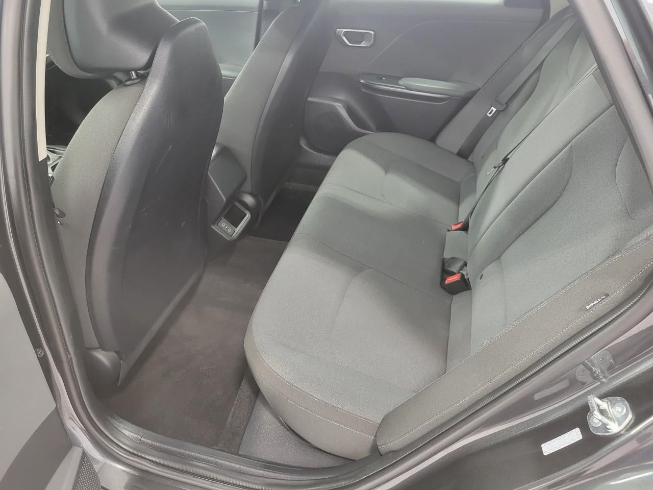 2025 Kia K4 SEDAN