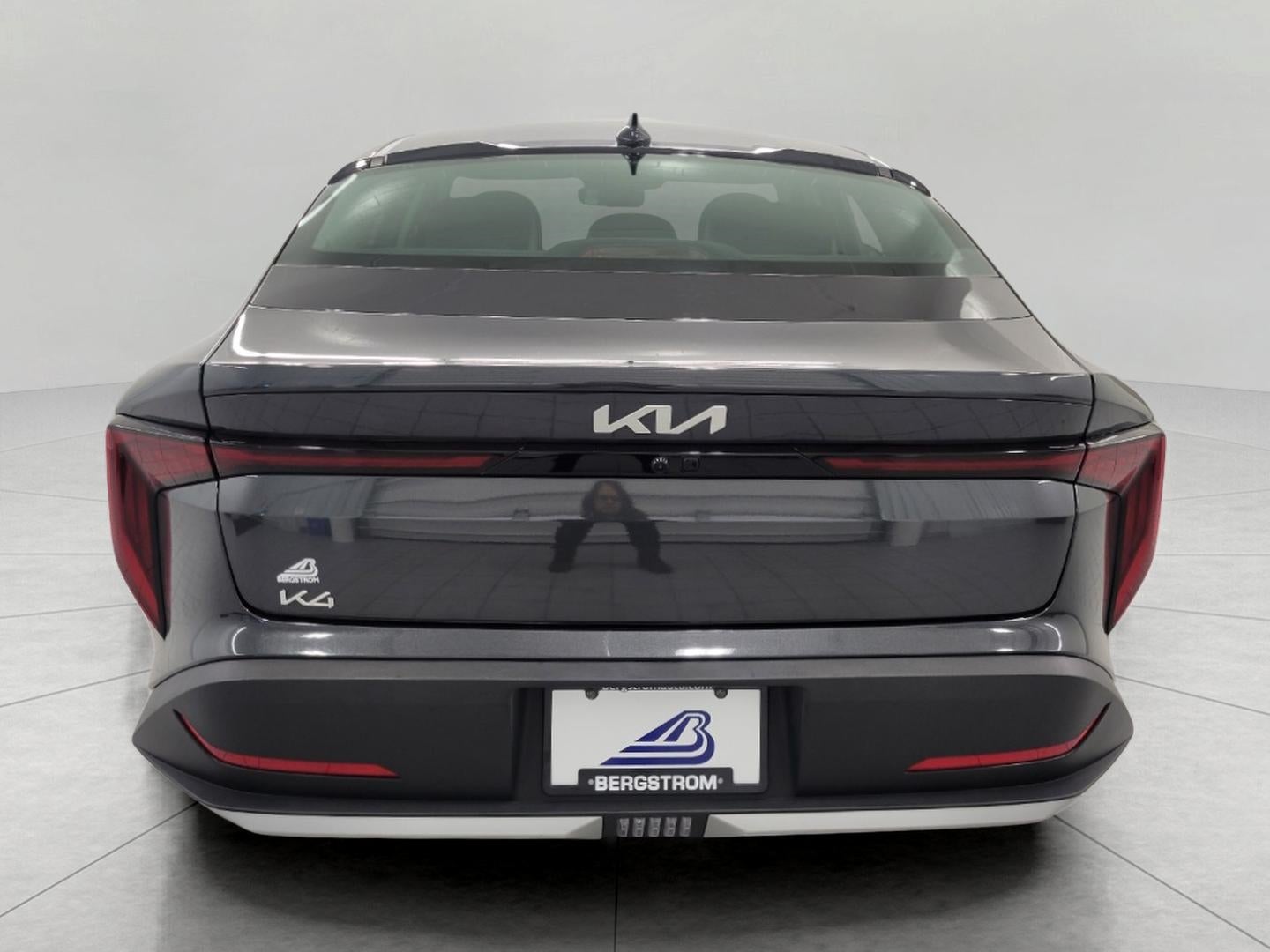 2025 Kia K4 SEDAN
