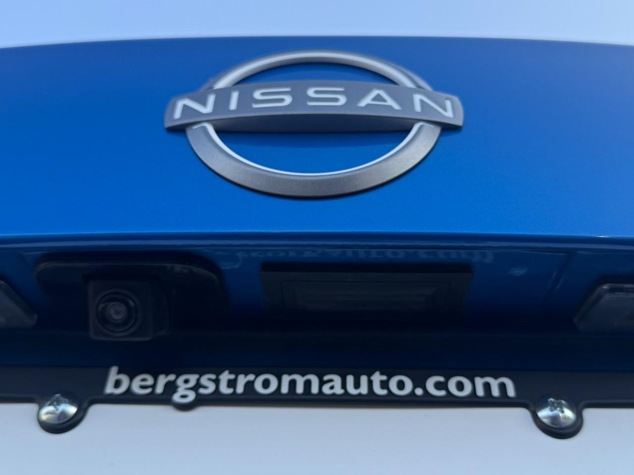 2025 Nissan Sentra SV CVT