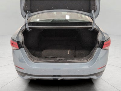2025 Nissan Sentra SR CVT
