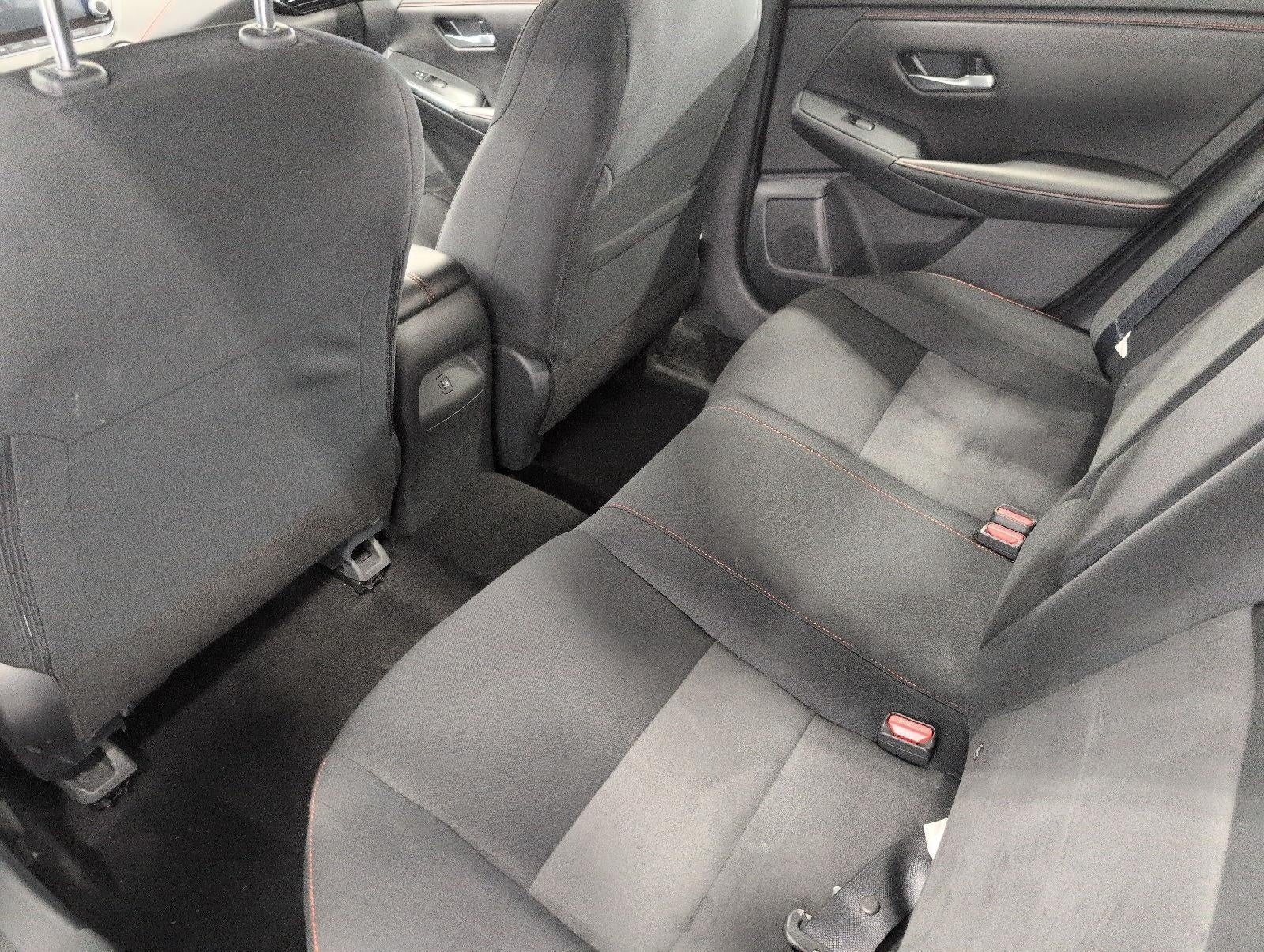 2025 Nissan Sentra SR CVT