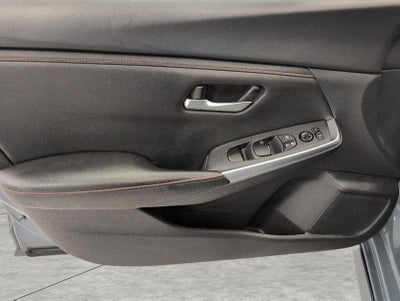 2025 Nissan Sentra SR CVT