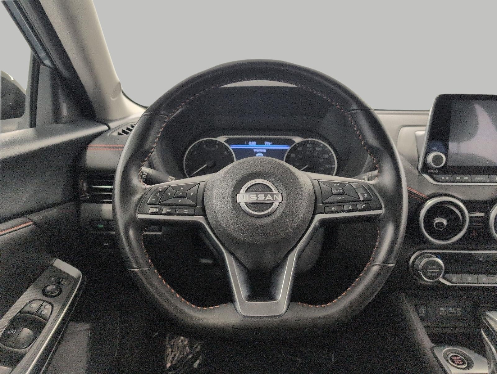 2025 Nissan Sentra SR CVT