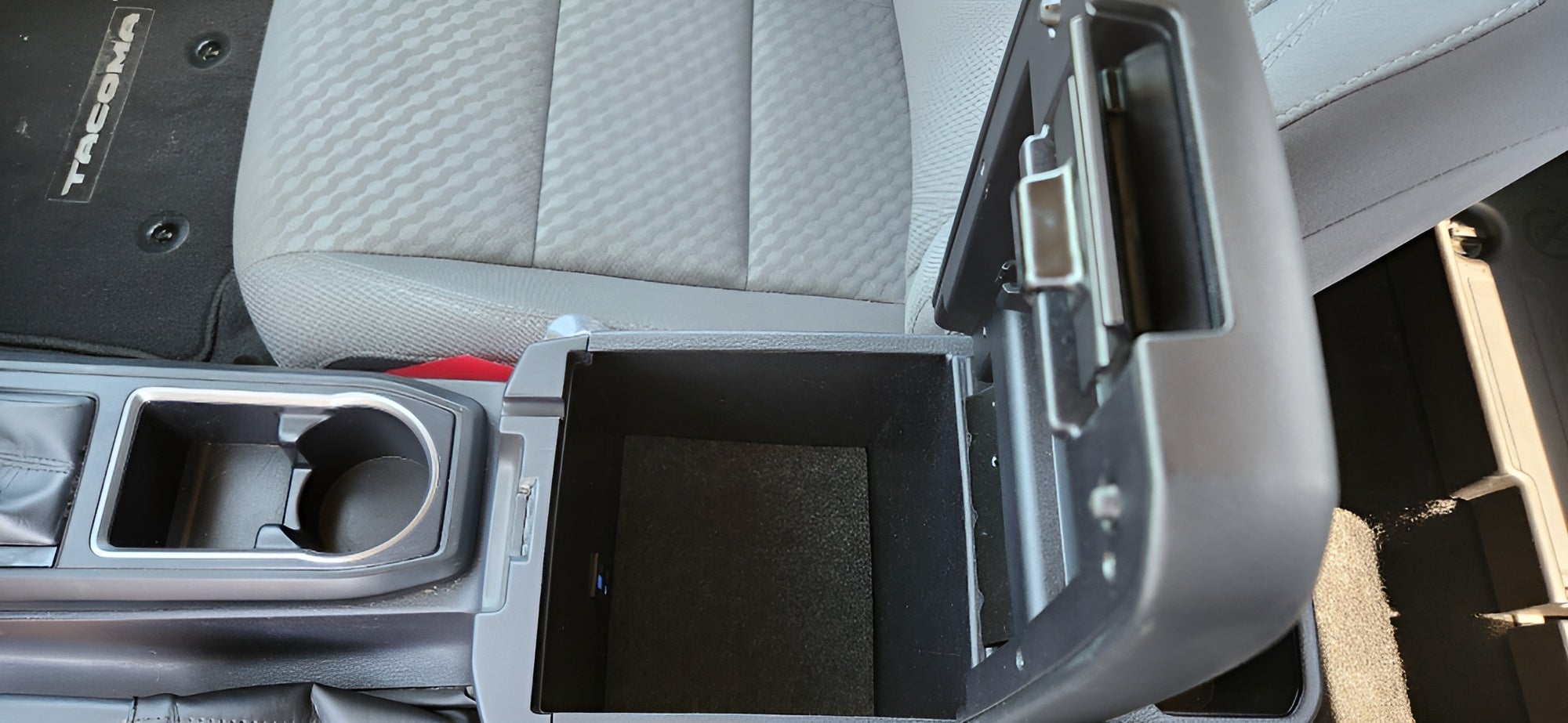 2022 Toyota Tacoma 2WD SR5 Access Cab 6' Bed I4 AT