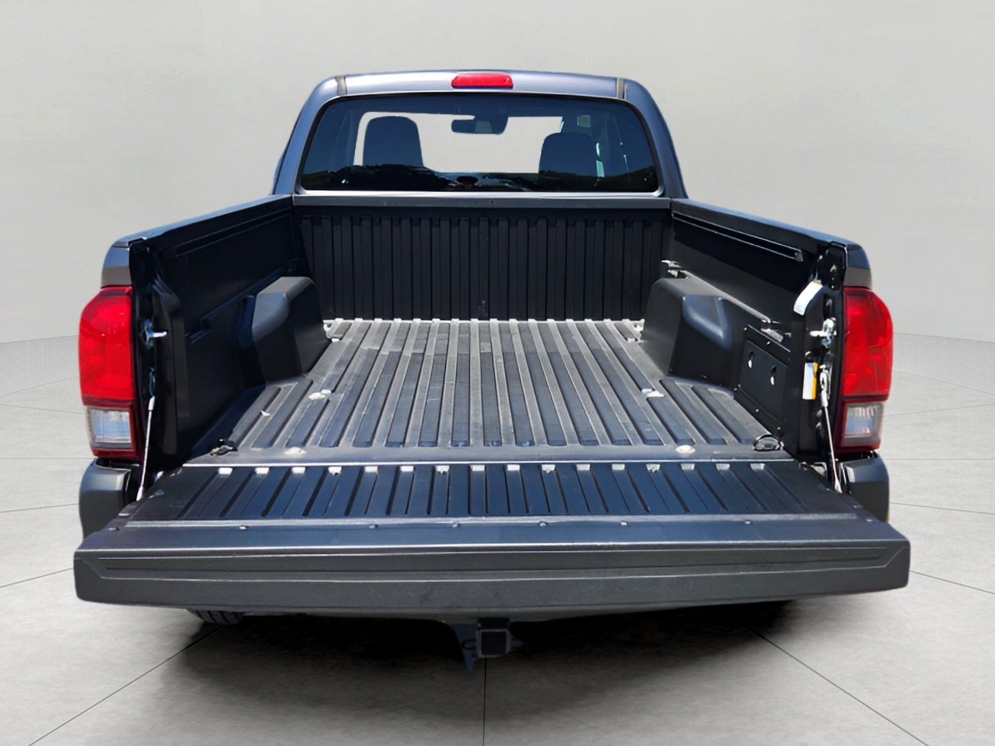 2022 Toyota Tacoma 2WD SR5 Access Cab 6' Bed I4 AT