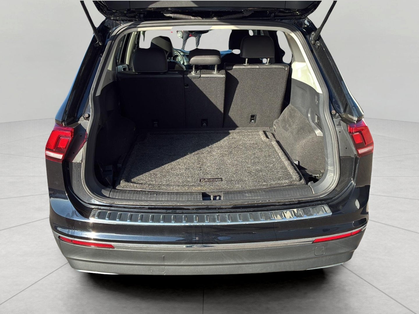2021 Volkswagen Tiguan 2.0T SE R-Line Black 4MOTION